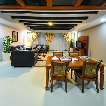Sea Diamond Plaza Apartments Manama Dış mekan fotoğraf